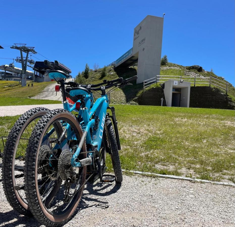 ホテル Bed&Bike Bruneck - ブルーニコ エクステリア 写真